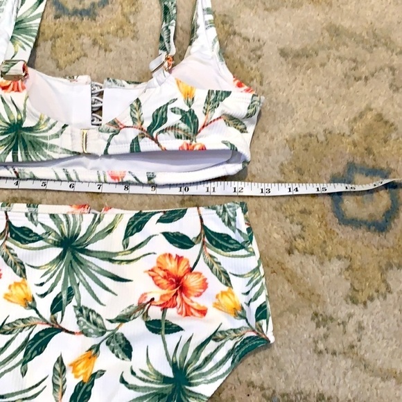 ⭐️Xhilaration, High-Waisted Bikini, Easy Wear & Care,Excellent Condition,Medium - Picture 7 of 9